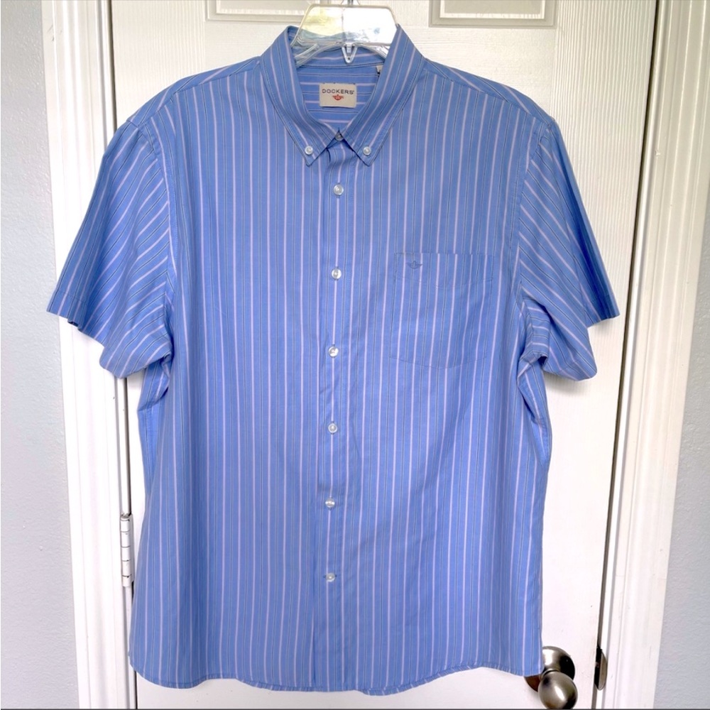 DOCKERS CASUAL 👔 shirt ⛄️2/$15